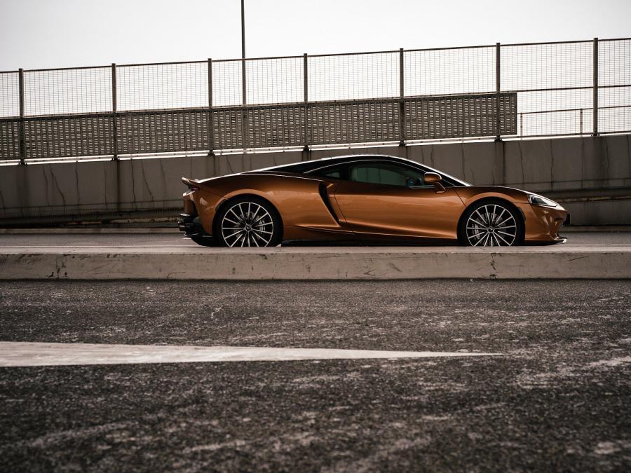  McLaren GT 2019 года  (JP) (фото 22 из 38)